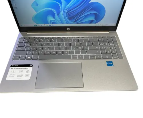 HP Laptop 15” Intel Core i3 12ª Gen – 8GB RAM – 512GB SSD NVMe – Full HD